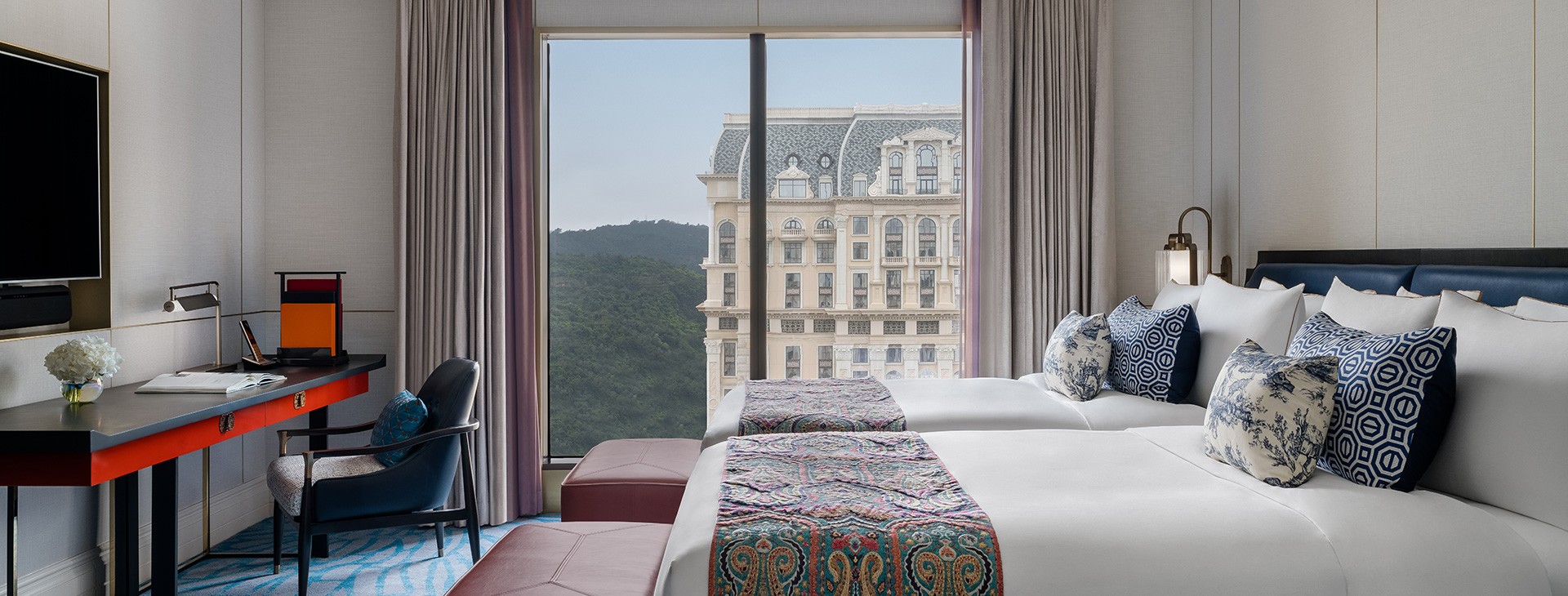 /GLP%20Grand%20Deluxe%20Room