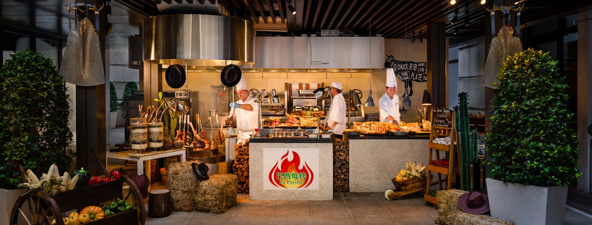 /La%20Parilla%20zone%20of%20the%20Grand%20Buffet%2C%20provides%20Brazilian%20BBQ%20food.