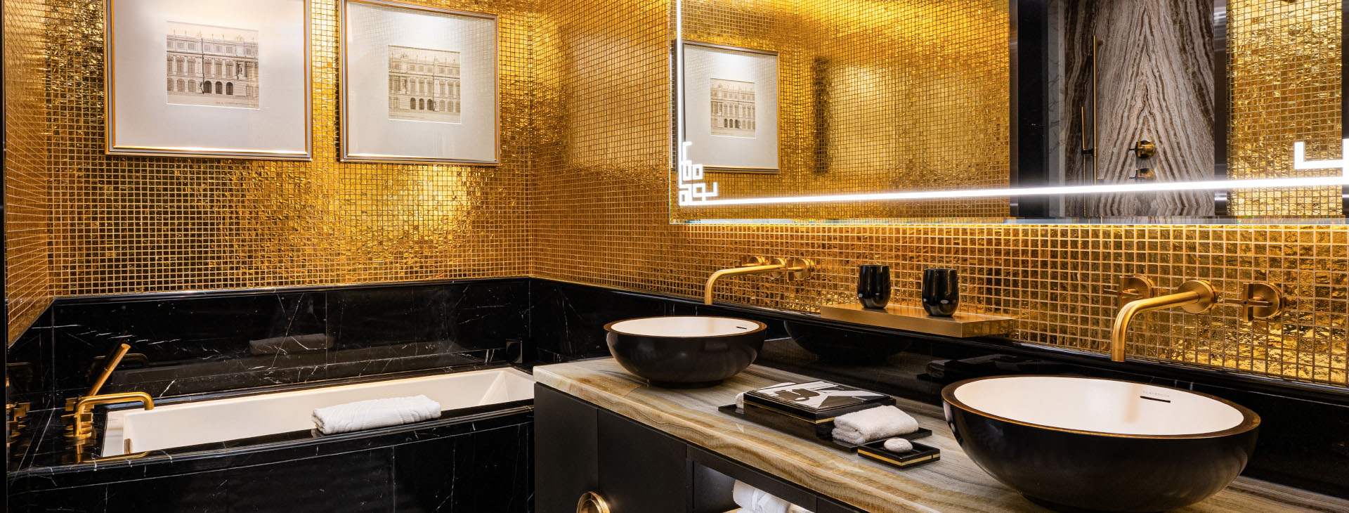 /glp-tkl-kameo-bathroom-hero-dt