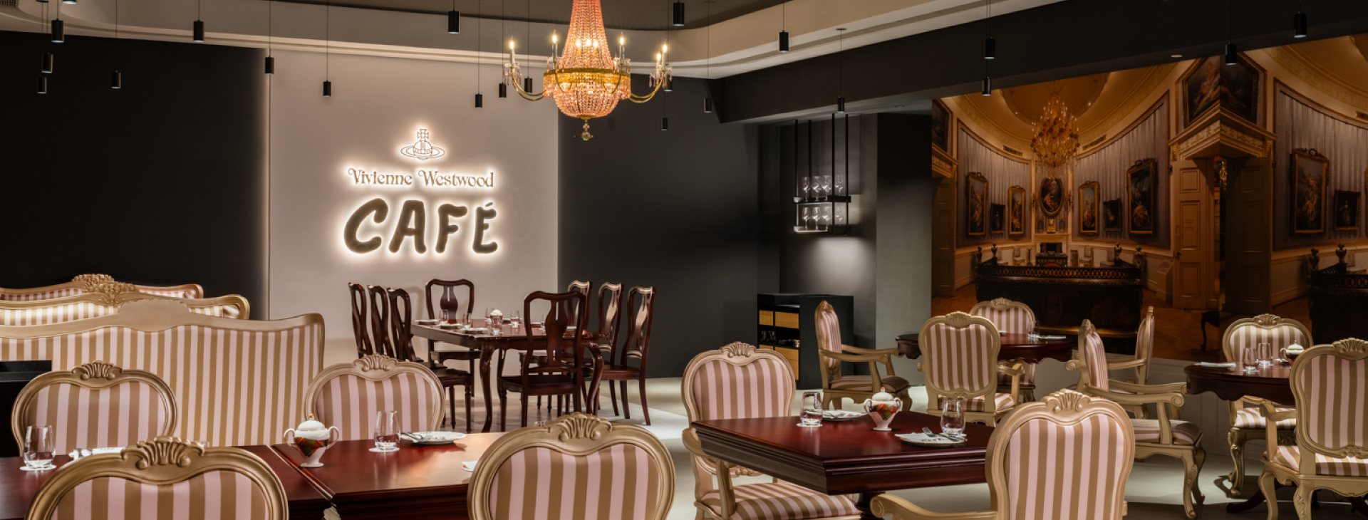 /Vivienne%20Westwood%20Cafe